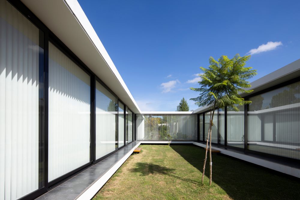 020_javier agustin rojas_cea casa fr_IMG_5798+97_high